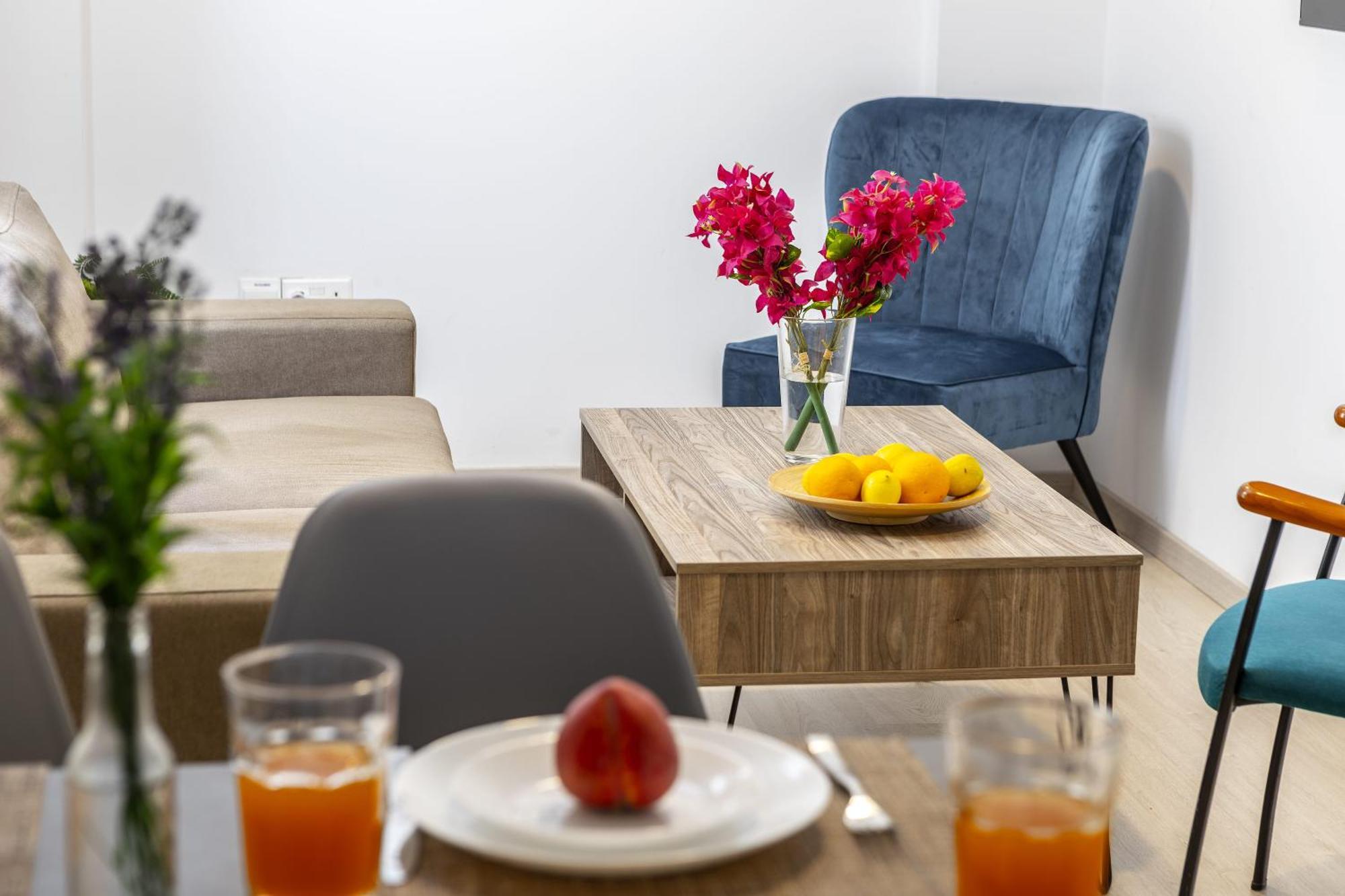C-Premium Apts 100M From Beach And City Centre Ларнака Екстериор снимка