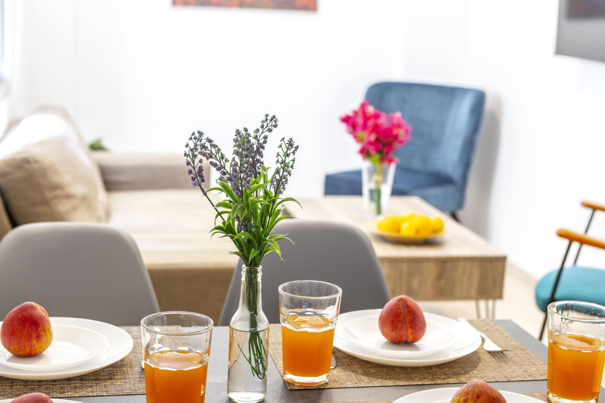 C-Premium Apts 100M From Beach And City Centre Ларнака Екстериор снимка